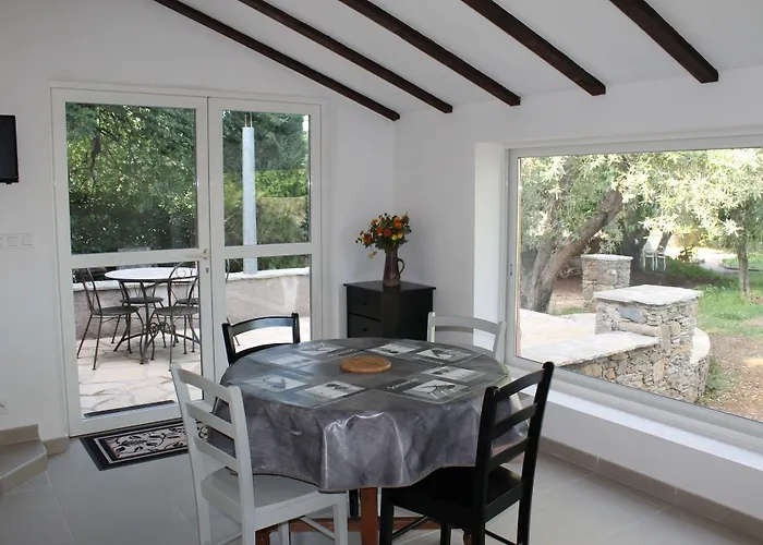 מלון D'hotes Le Clos Des Oliviers Sorbo-Ocagnano