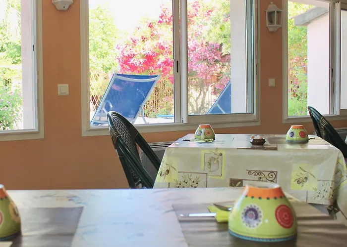 D'hotes Le Clos Des Oliviers מלון Sorbo-Ocagnano