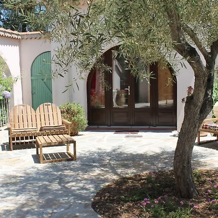 D'hotes Le Clos Des Oliviers 2*