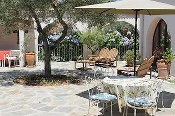 D'hotes Le Clos Des Oliviers 2*