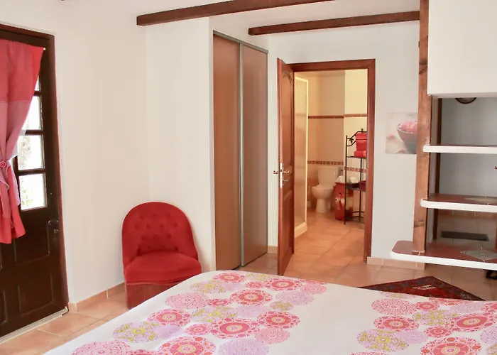 D'hotes Le Clos Des Oliviers מלון