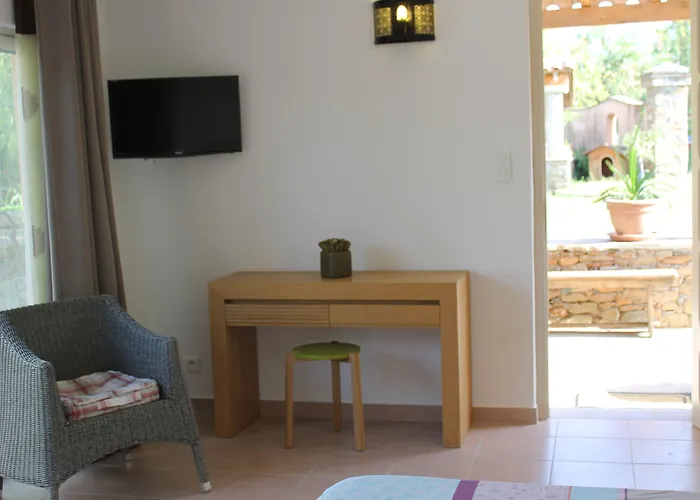 D'hotes Le Clos Des Oliviers 2*