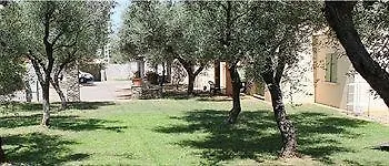 D'hotes Le Clos Des Oliviers מלון 2*